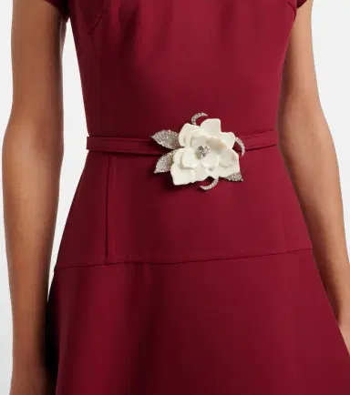 Oscar de la Renta Floral-appliqué wool-blend crêpe maxi dress | Thumbnail 3 Oscar de la Renta Floral-appliqué wool-blend crêpe maxi dress | Thumbnail 3