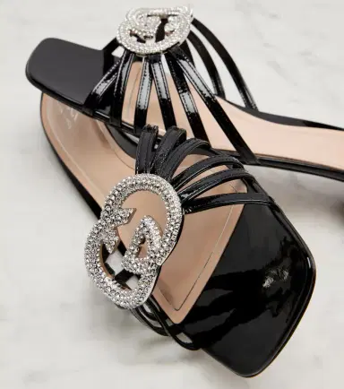 Gucci Interlocking G patent leather sandals | Thumbnail 3