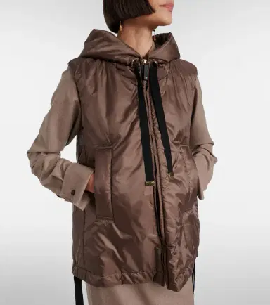 Max Mara The Cube Greengo padded vest | Thumbnail 4