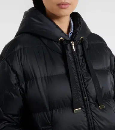 Max Mara Cube Line quilted down jacket | Thumbnail 4