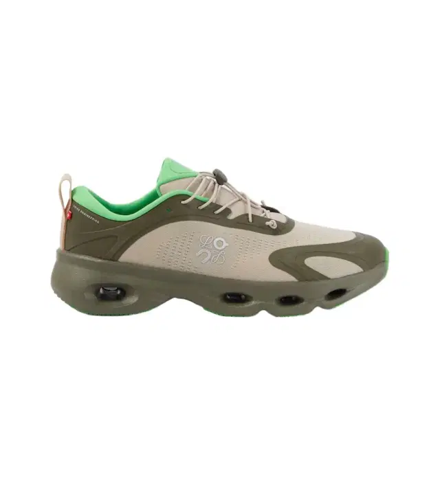x On Cloudsolo running shoes