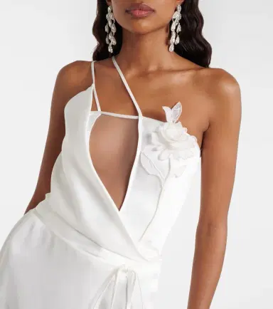 David Koma Floral-appliqué gown | Thumbnail 3 David Koma Floral-appliqué gown | Thumbnail 3