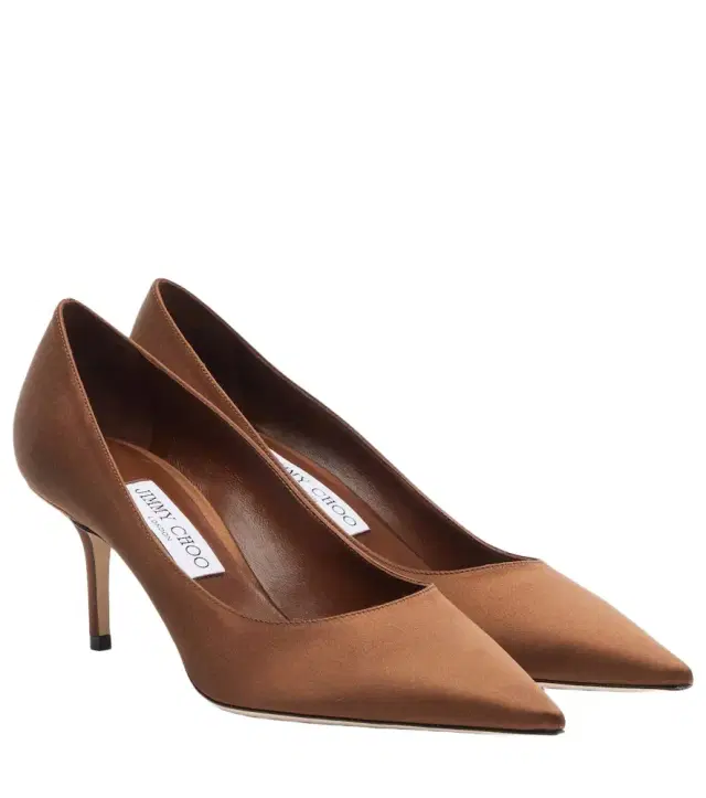Love satin pumps