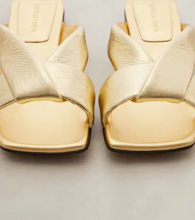 Bottega Veneta Riva metallic leather mules | Thumbnail 2