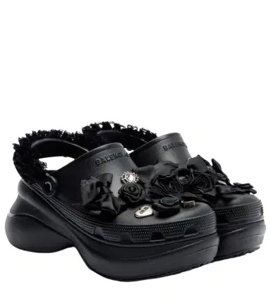 Balenciaga x Crocs Jibbitz platform mules | Thumbnail 1