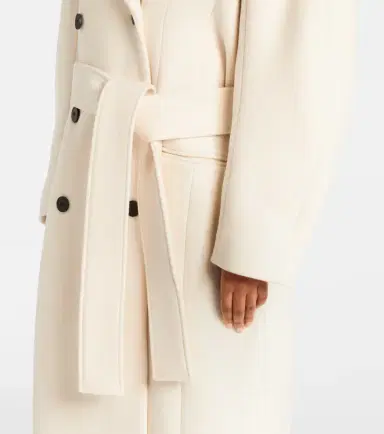 Jacquemus Man's virgin wool coat | Thumbnail 2 Jacquemus Man's virgin wool coat | Thumbnail 2