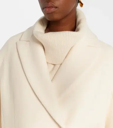 Jacquemus Man's virgin wool coat | Thumbnail 5 Jacquemus Man's virgin wool coat | Thumbnail 5