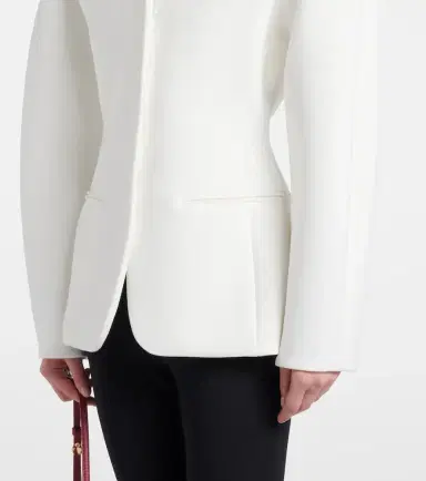 Jacquemus Ovalo jacket | Thumbnail 3