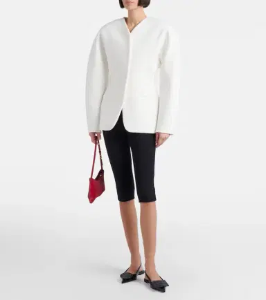 Jacquemus Ovalo jacket | Thumbnail 6