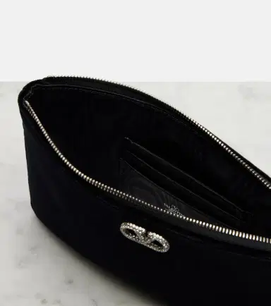 Valentino Garavani VLogo velvet pouch | Thumbnail 3 Valentino Garavani VLogo velvet pouch | Thumbnail 3
