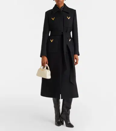 Valentino Garavani VLogo Mini leather top-handle bag | Thumbnail 5 Valentino Garavani VLogo Mini leather top-handle bag | Thumbnail 5