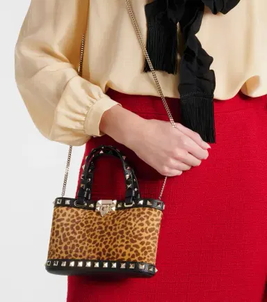 Valentino Garavani Rockstud calf hair top-handle bag | Thumbnail 5