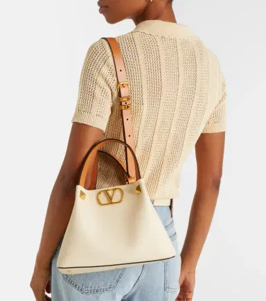 Valentino Garavani VLogo Small leather top-handle bag | Thumbnail 7