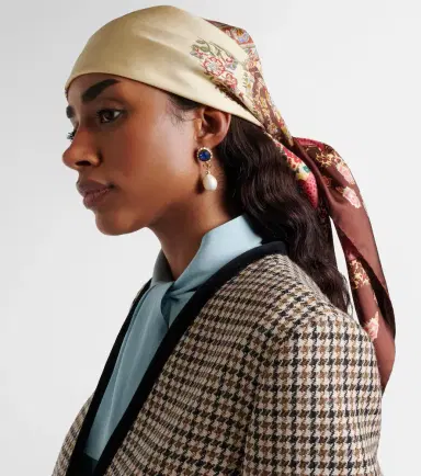Valentino Printed silk twill scarf | Thumbnail 5