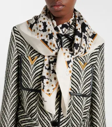 Valentino Floral silk scarf | Thumbnail 4