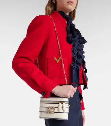 Roger Vivier Très Vivier Micro leather vanity bag | Thumbnail 4 Roger Vivier Très Vivier Micro leather vanity bag | Thumbnail 4