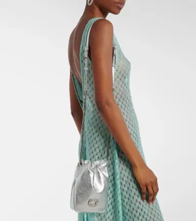 Roger Vivier Pilgrim Nano metallic leather bucket bag | Thumbnail 6