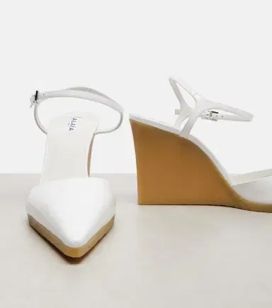 Alaïa Alaïa 90 patent leather wedge slingback pumps | Thumbnail 3