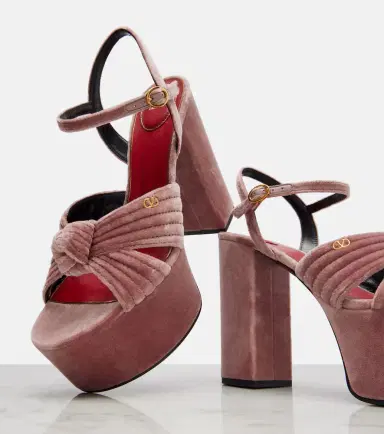 Valentino Garavani Crasher 125 velvet platform sandals | Thumbnail 2 Valentino Garavani Crasher 125 velvet platform sandals | Thumbnail 2
