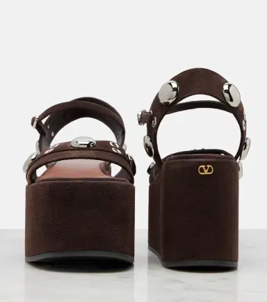 Valentino Garavani Embellished suede sandals | Thumbnail 4