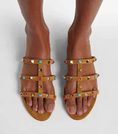 Valentino Garavani Embellished suede sandals | Thumbnail 6