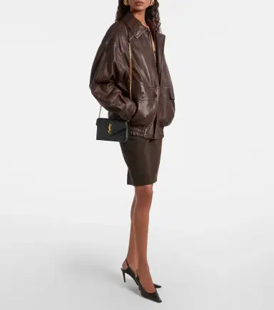 Saint Laurent Cassandre Envelope Small leather wallet on chain | Thumbnail 5