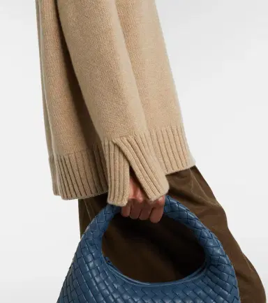 Loro Piana Cashmere turtleneck sweater | Thumbnail 4 Loro Piana Cashmere turtleneck sweater | Thumbnail 4
