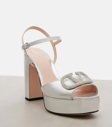 Valentino Garavani VLogo crystal-embellished leather sandals | Thumbnail 4