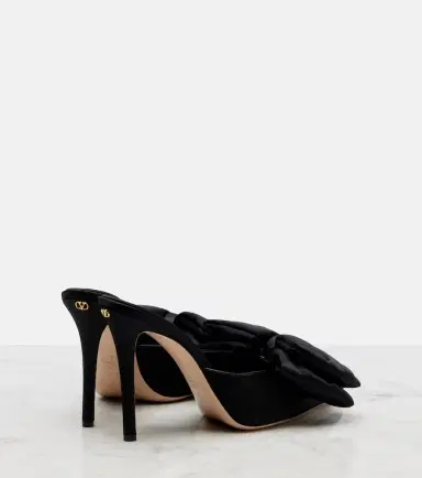 Valentino Garavani Yolande 105 bow-detail satin mules | Thumbnail 2