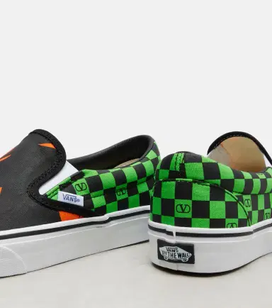 Valentino Garavani x Vans VLogo printed canvas slip-on sneakers | Thumbnail 2 Valentino Garavani x Vans VLogo printed canvas slip-on sneakers | Thumbnail 2