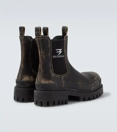 Balenciaga Strike distressed leather Chelsea boots | Thumbnail 6 Balenciaga Strike distressed leather Chelsea boots | Thumbnail 6