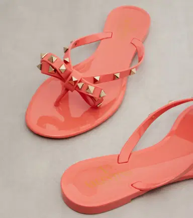 Valentino Garavani Rockstud thong sandals | Thumbnail 2