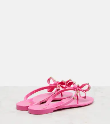 Valentino Garavani Rockstud bow-detail thong sandals | Thumbnail 2