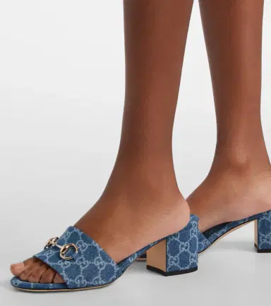 Gucci Horsebit GG denim sandals | Thumbnail 5