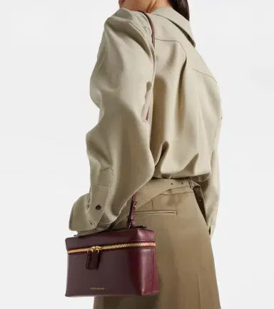 Victoria Beckham Vanity leather vanity bag | Thumbnail 6