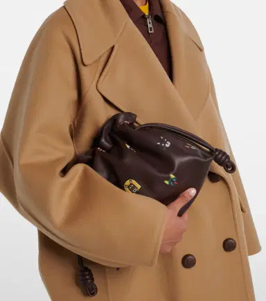 Loewe x Louis Wain Flamenco Medium clutch | Thumbnail 5