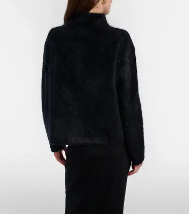 Lisa Yang Cashmere sweater | Thumbnail 5