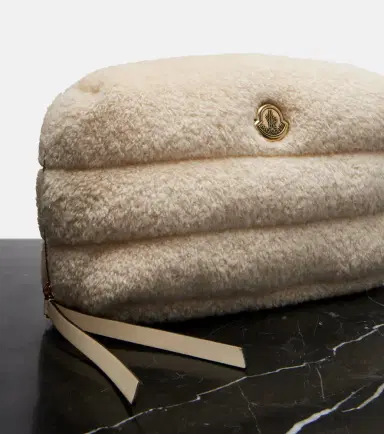 Moncler Caradoc teddy toiletry bag | Thumbnail 3