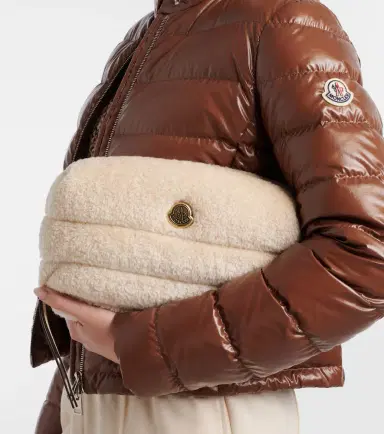 Moncler Caradoc teddy toiletry bag | Thumbnail 5