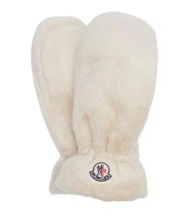 Moncler Logo teddy mittens | Thumbnail 1