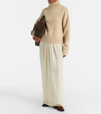 Extreme Cashmere N°434 Crop Xtra cashmere turtleneck sweater | Thumbnail 6 Extreme Cashmere N°434 Crop Xtra cashmere turtleneck sweater | Thumbnail 6