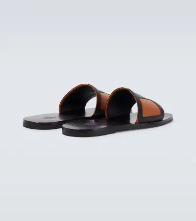 Valentino Garavani Viva Superstar leather slides | Thumbnail 3 Valentino Garavani Viva Superstar leather slides | Thumbnail 3