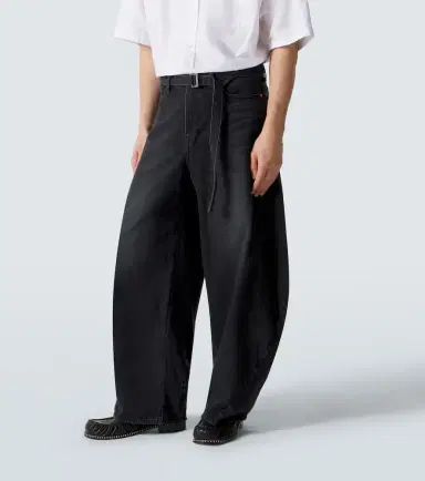 Sacai Belted barrel-leg jeans | Thumbnail 2 Sacai Belted barrel-leg jeans | Thumbnail 2