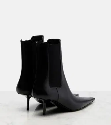 Saint Laurent Victoire 55 leather ankle boots | Thumbnail 3 Saint Laurent Victoire 55 leather ankle boots | Thumbnail 3