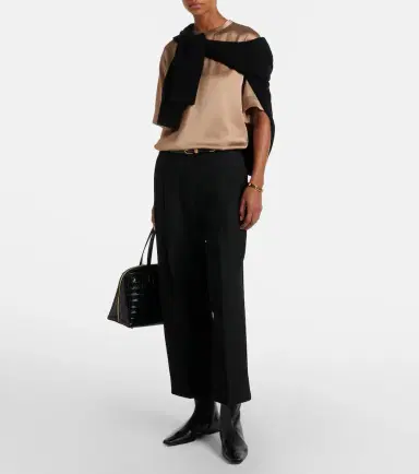 Toteme Satin T-shirt | Thumbnail 5