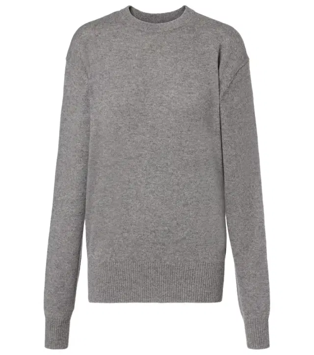 Cashmere sweater