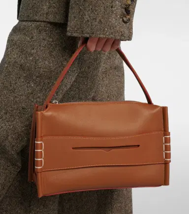 JW Anderson Loafer leather top-handle bag | Thumbnail 5