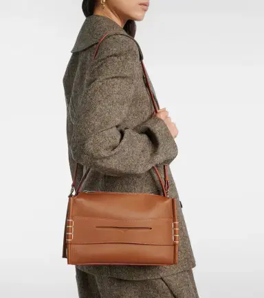 JW Anderson Loafer leather top-handle bag | Thumbnail 6