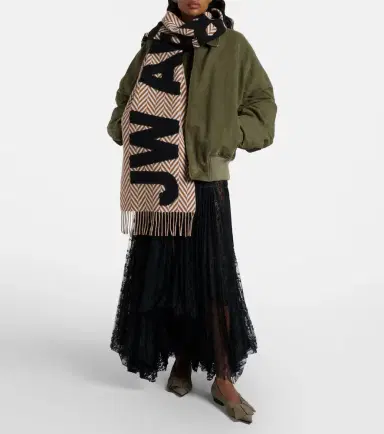 JW Anderson Logo wool and alpaca-blend scarf | Thumbnail 5