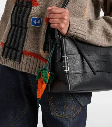 JW Anderson Carrot knitted bag charm | Thumbnail 4